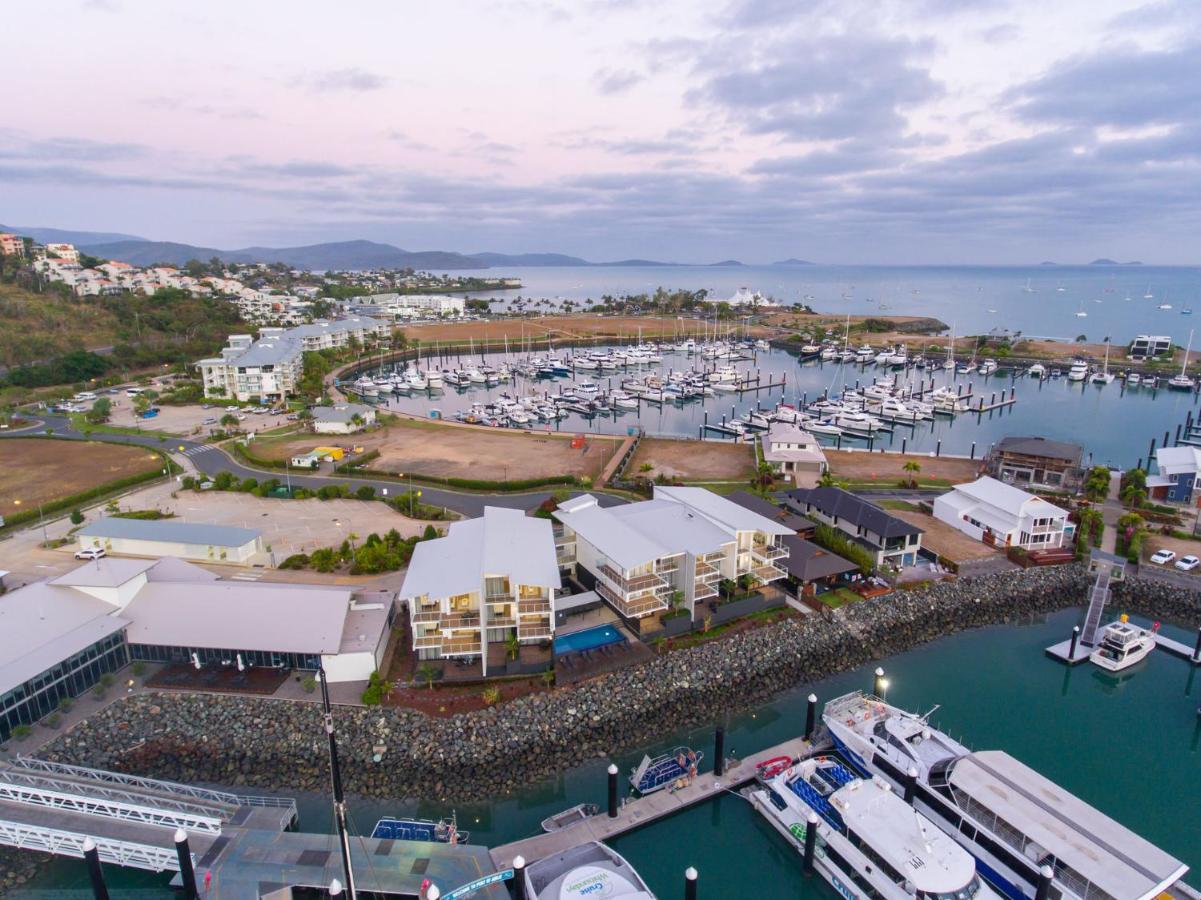 Harbour Cove Hotel Airlie Beach Eksteriør billede