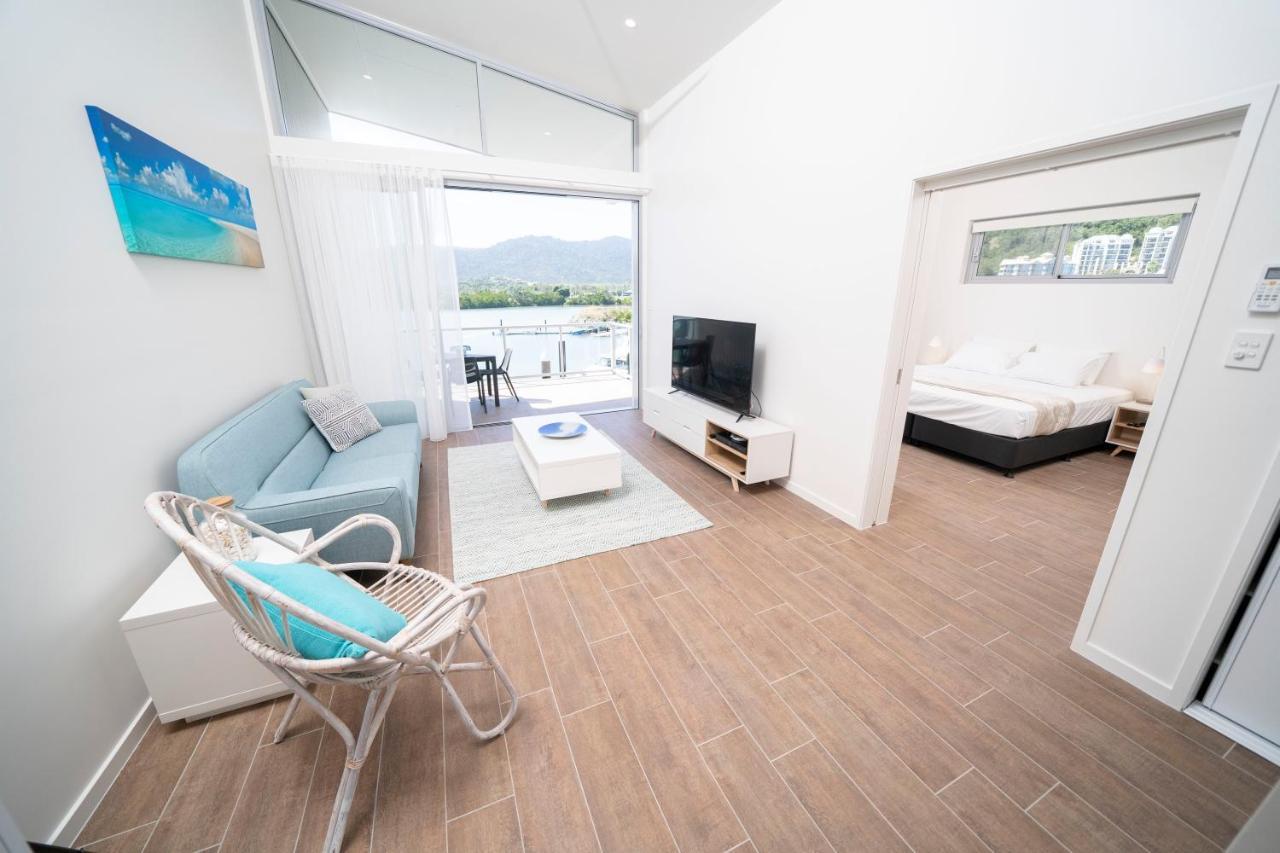 Harbour Cove Hotel Airlie Beach Eksteriør billede